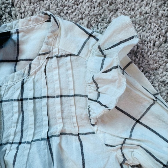 Art Class Girls' Ruffle Sleeve Blouse White Black Checkered Kids Shirt size 3T - Picture 4 of 8